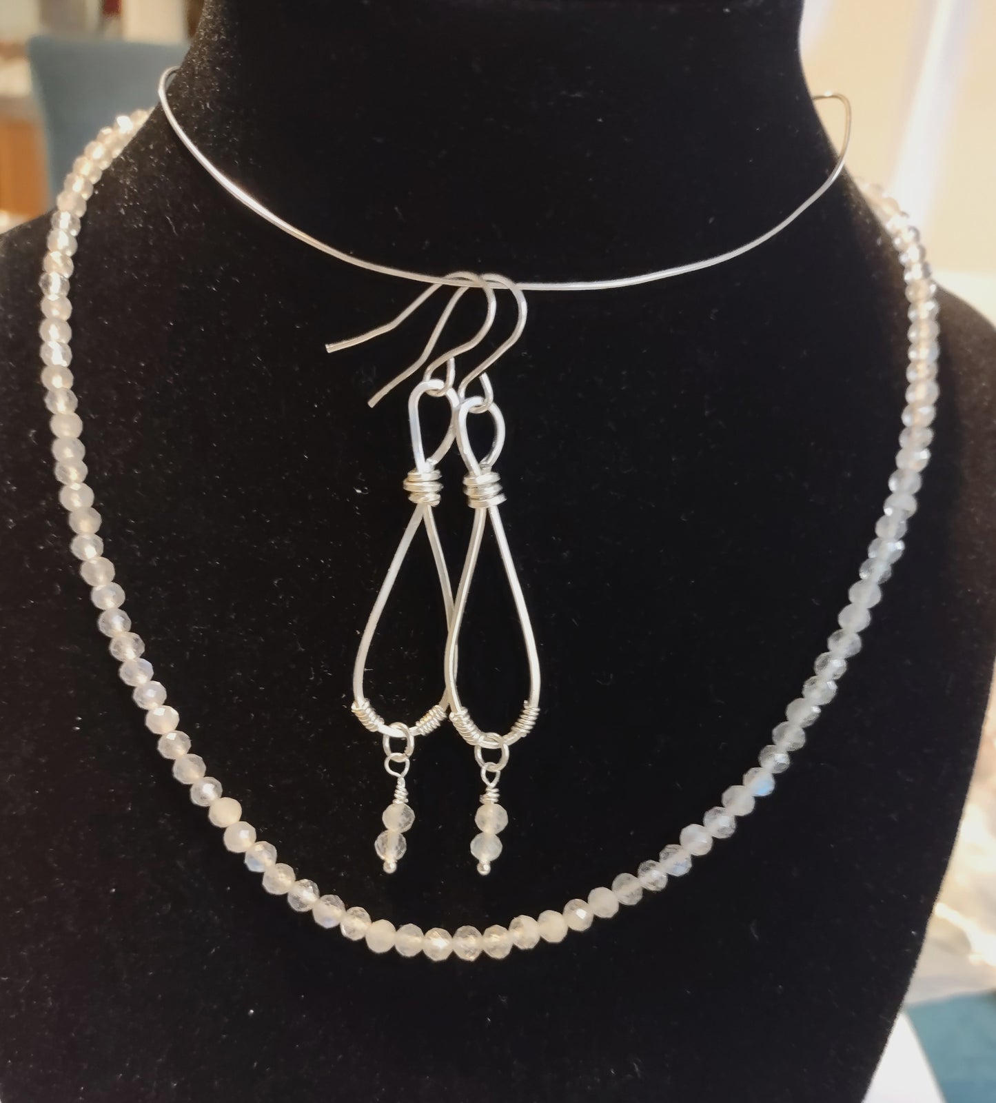 Collarbone Necklace & Earring Set - Labradorite
