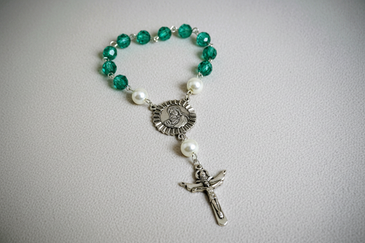 May Emerald Pocket Rosary - Green