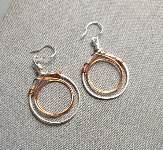 Mixed Metal Hoop Earring